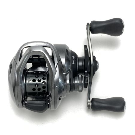  SHIMANO シマノ 25 SLX BFS XG 048189 ベイトリール 箱付き