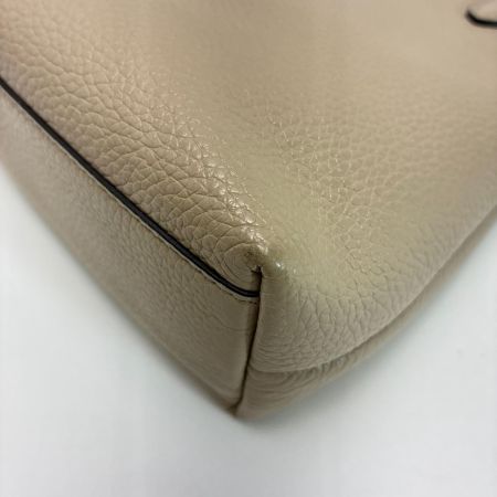 Salvatore Ferragamo サルヴァトーレフェラガモ フィアンマショルダー  EZ-21 ベージュ 袋 ストラップ付