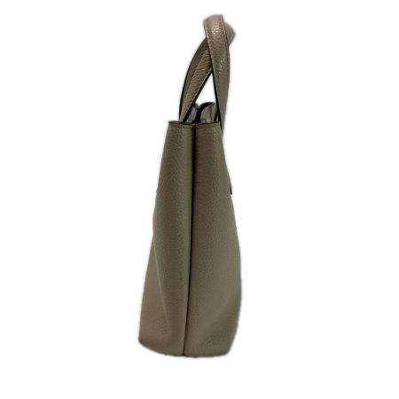 Salvatore Ferragamo サルヴァトーレフェラガモ フィアンマショルダー  EZ-21 ベージュ 袋 ストラップ付