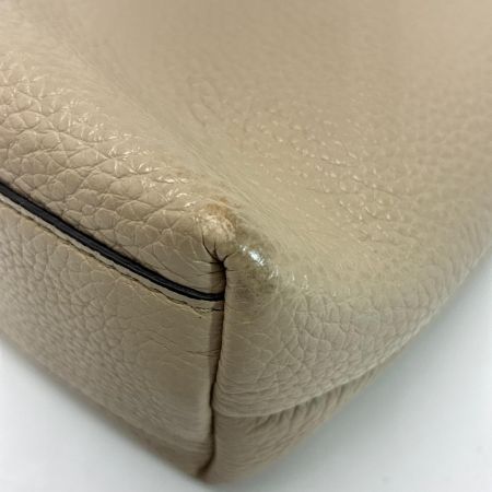 Salvatore Ferragamo サルヴァトーレフェラガモ フィアンマショルダー  EZ-21 ベージュ 袋 ストラップ付