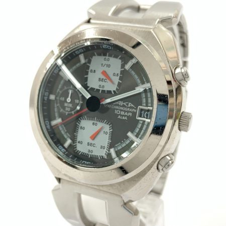  SEIKO セイコー ALBA AKA V657-6030 クォーツ 腕時計 V657-6030 シルバー x グリーン