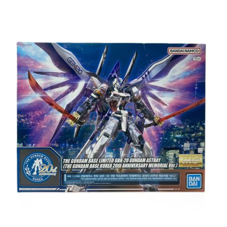  BANDAI 1/100 MG GBK-20 ガンダムアストレイ[THE GUNDAM BASE KOREA 20th ANNIVERSARY MEMORIAL Ver.]