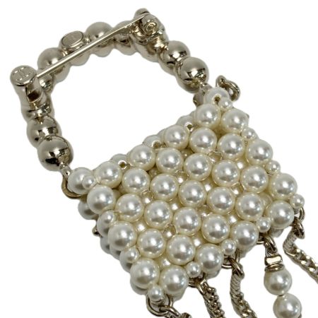  CHANEL シャネル ココマーク マトラッセ ブローチ C23A ゴールド×ホワイト ラインストーン フェイクパール GP