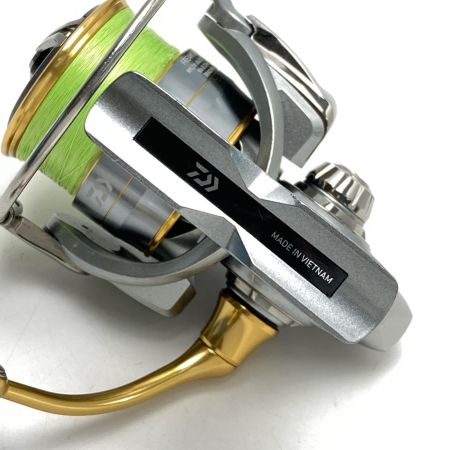  DAIWA ダイワ 18 フリームス LT3000S-CXH 057052 スピニングリール