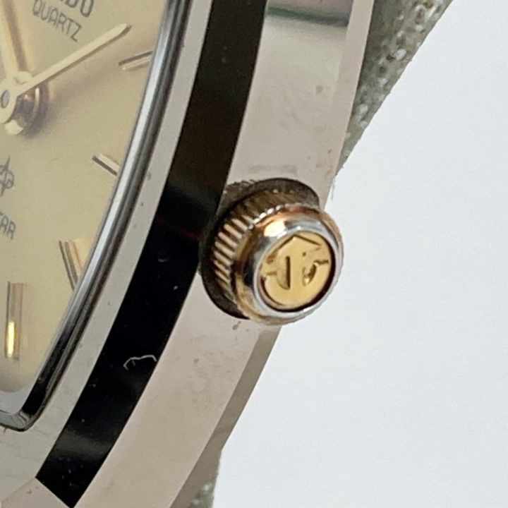 稼働美品 RADO クォーツ シャンパンゴールド デイト レディース腕時計 3針 RADO ラドー ダイヤスター 133.9503.3 ゴールド クォーツ レディース