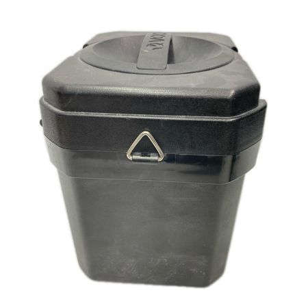 VOICE レーザー墨出し器 R8
