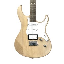 ☆☆ YAMAHA ヤマハ エレキギター PAC-112V ソフトケース付 Bランク