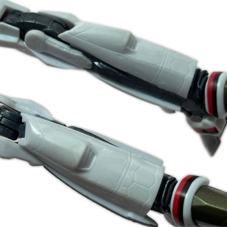   ROBOT魂 -ロボット魂-〈SIDE VF〉マクロスF VF-25F スーパーメサイアバルキリー(早乙女アルト機) フィギュア 開封品