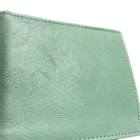  IL BISONTE イルビゾンテ 2つ折り財布 レザー グリーン レディース 袋付き