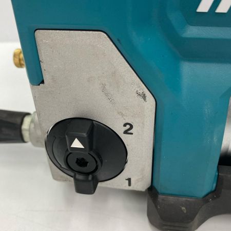  MAKITA マキタ 充電式グリスガン　18V GP180D