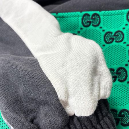 GUCCI グッチ プルオーバーパーカー 総柄 SIZE S 752154 XJFSK ブラック×グリーン メンズ