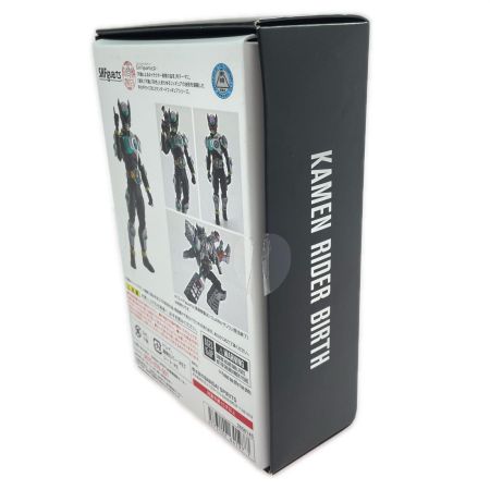  BANDAI バンダイ S.H.Figuarts 仮面ライダーバース(真骨彫製法) 「仮面ライダーオーズ」 フィギュア 開封品