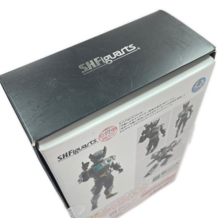 BANDAI バンダイ S.H.Figuarts 仮面ライダーバース(真骨彫製法) 「仮面ライダーオーズ」 フィギュア 開封品