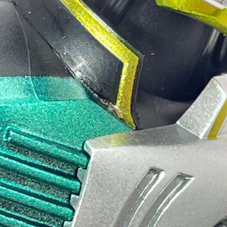 BANDAI バンダイ S.H.Figuarts 仮面ライダーバース(真骨彫製法) 「仮面ライダーオーズ」 フィギュア 開封品