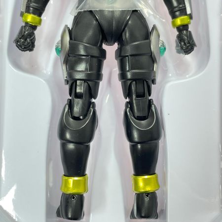  BANDAI バンダイ S.H.Figuarts 仮面ライダーバース(真骨彫製法) 「仮面ライダーオーズ」 フィギュア 開封品
