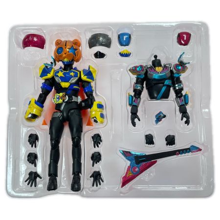  BANDAI バンダイ S.H.Figuarts 仮面ライダーギーツ 仮面ライダーパンクジャック モンスターフォーム/ビートフォーム フィギュア 開封品