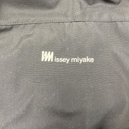  ISSEY MIYAKE イッセイミヤケ コート サイズ不明 ブラック レディース