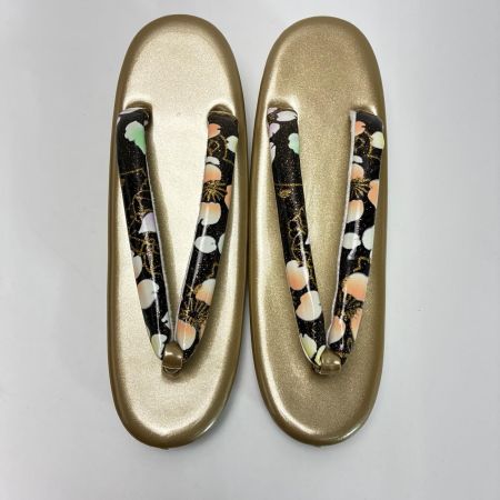  草履&バッグセット Fサイズ 草履長さ約24㎝ 花柄 箱付き 和装小物 ゴールド