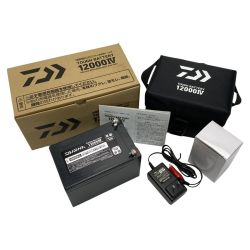 ☆☆ DAIWA ダイワ タフバッテリー 12000IV 04403343 充電器・ケース付き 釣り用品 釣り小物 バッテリー Bランク