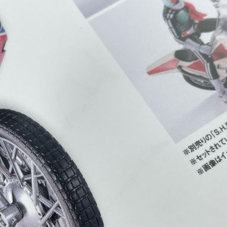  BANDAI バンダイ S.H.Figuarts 新サイクロン号(仮面ライダー) 栄光の昭和ライダーエディション  フィギュア 開封品
