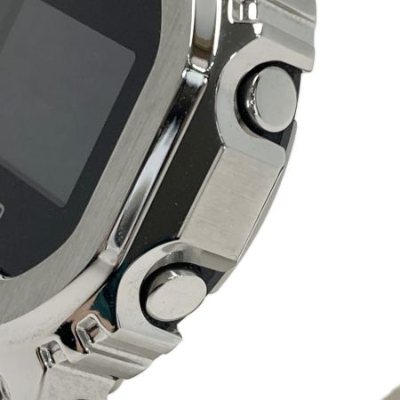  CASIO カシオ G-SHOCK メタルカバード デジタル GM-5600U-1JF クォーツ メンズ 腕時計