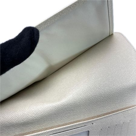 LOUIS VUITTON ルイヴィトン エピ ポルトフォイユ・ウジェニ M6388J ホワイト 長財布