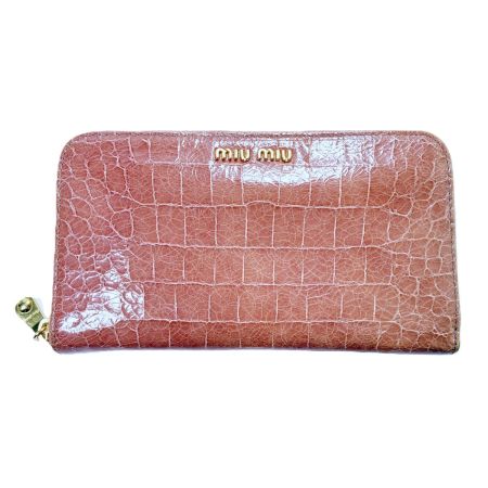  MIU MIU クロコ型押し ウンドファスナー財布 ピンク レディース ゴールド金具