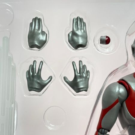  BANDAI バンダイ S.H.Figuarts ウルトラマン フィギュア 開封品