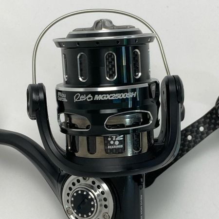  Abu Garcia アブガルシア REVO MGX 2500SH スピニングリール 箱付き