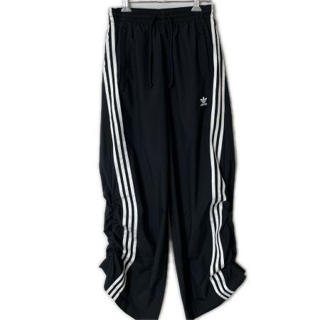  adidas アディダス トラックパンツ　サイズXS IV9318 ブラック×ホワイト