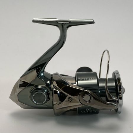  SHIMANO シマノ 22 ステラ C3000XG 043924 カスタムハンドル スピニングリール