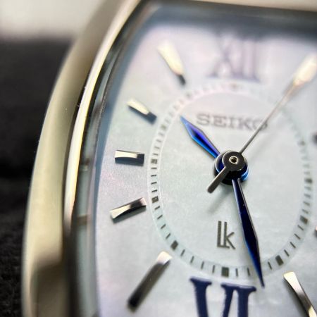 SEIKO セイコー ルキア ステンレススチール V117-0DK0 スカイブルー 腕時計 レディース