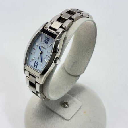 SEIKO セイコー ルキア ステンレススチール V117-0DK0 スカイブルー 腕時計 レディース