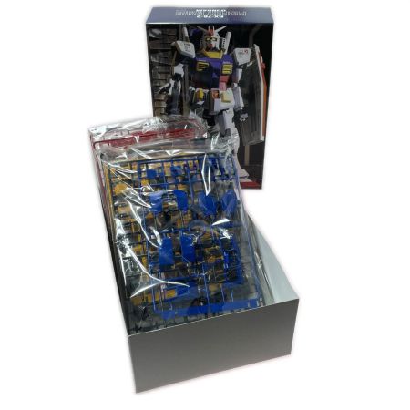   PG 1/60 RX-78-2 ガンダム プラモデル 「機動戦士ガンダム」 ホビー  内袋未開封