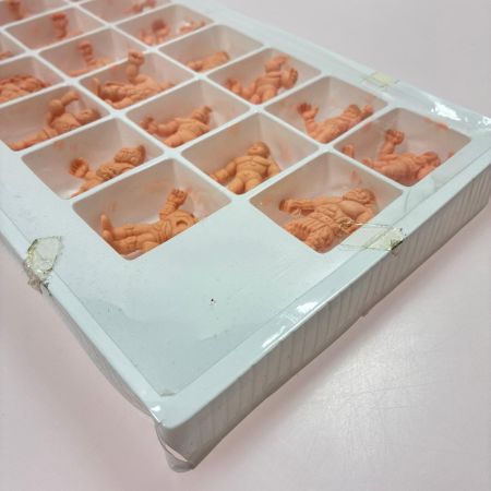 BANDAI キン肉マン 超人戦士28BOX PART5 オクトパスドラゴンVSキン肉マン キン消し