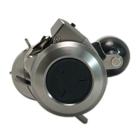  SHIMANO シマノ ベイトリール オシアコンクエスト CT200HG 047700 箱付き
