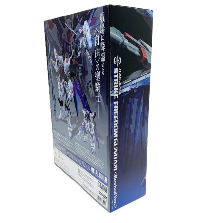   METAL BUILD 『機動戦士ガンダムSEED DESTINY』 ストライクフリーダムガンダム リバイバル版 プラモデル ガンプラ