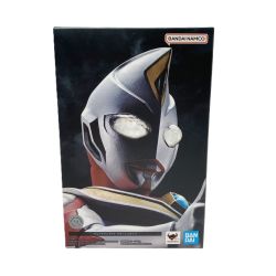 ☆☆  s.h.figuarts 真骨彫製法 ウルトラマンダイナ フラッシュタイプ フィギュア Nランク
