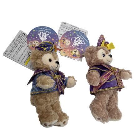   東京ディズニーリゾート40周年記念 ダッフィー＆シェリーメイ ぬいぐるみバッジ セット