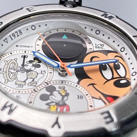 SEIKO セイコー SEIKO ミッキーマウス 1928年 1931年 1994年 V655-605A 腕時計 クロノグラフ 非純正ベルト