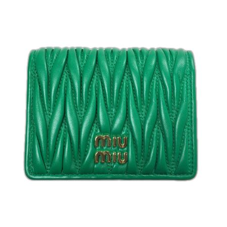  MIU MIU マテラッセレザー 5MV204 グリーン  2つ折り財布 箱 袋有 レディース