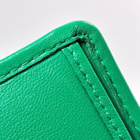  MIU MIU マテラッセレザー 5MV204 グリーン  2つ折り財布 箱 袋有 レディース