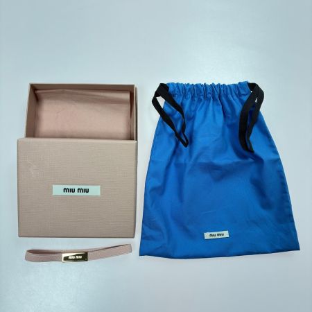  MIU MIU マテラッセレザー 5MV204 グリーン  2つ折り財布 箱 袋有 レディース