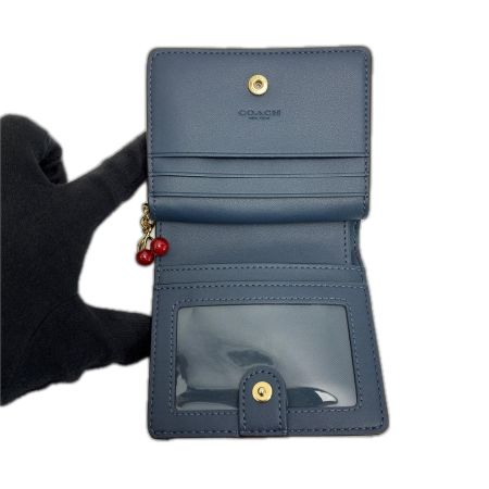  COACH コーチ デニム チェリー CEC35 ブルー レディース ゴールド金具