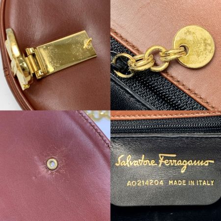  Salvatore Ferragamo サルヴァトーレフェラガモ チェーンショルダーバッグ  ガンチーニ  AQ214204 ボルドー レディース ゴールド金具