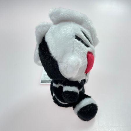   M78ウルトラマン ふわふわお座りぬいぐるみ ギルアーク タグ付き BENEJIC