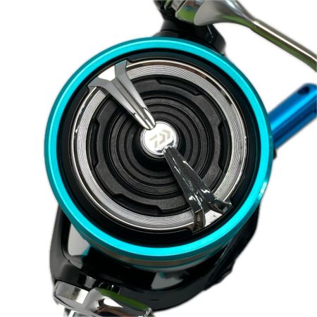  DAIWA ダイワ エメラルダス LT3000S-C-DH 060102 スピニングリール リールスタンド付き