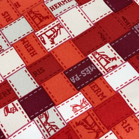 HERMES エルメス ポケットチーフ ハート型 ボルデュック・チェック ボルドー シルク100％ 箱有