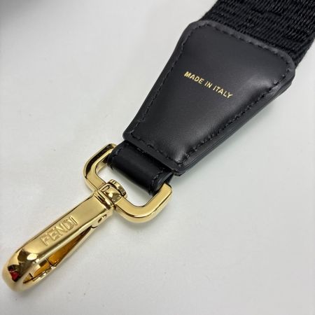  FENDI フェンディ ショルダーストラップ ズッカ柄 ブラック 袋有