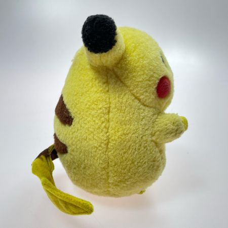 TOMY 初期ピカチュウ ぬいぐるみ
